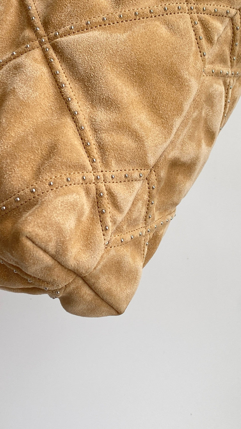 Chanel Women's Solid Colour Chain Shoulder Strap Suede Leather Studded Quilted Design Shoulder Tote Bag Bags #76948