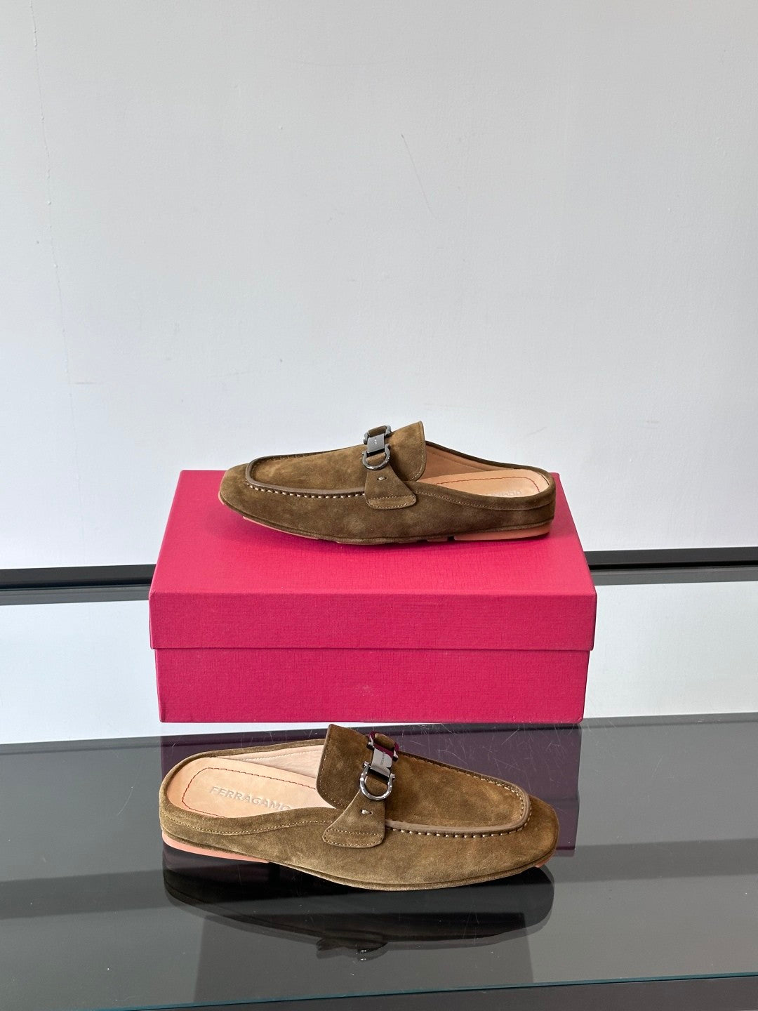 Ferragamo Men's Spring/Fall Solid Color Classic Calfskin Round Toe Open Back Mule Shoes #78195