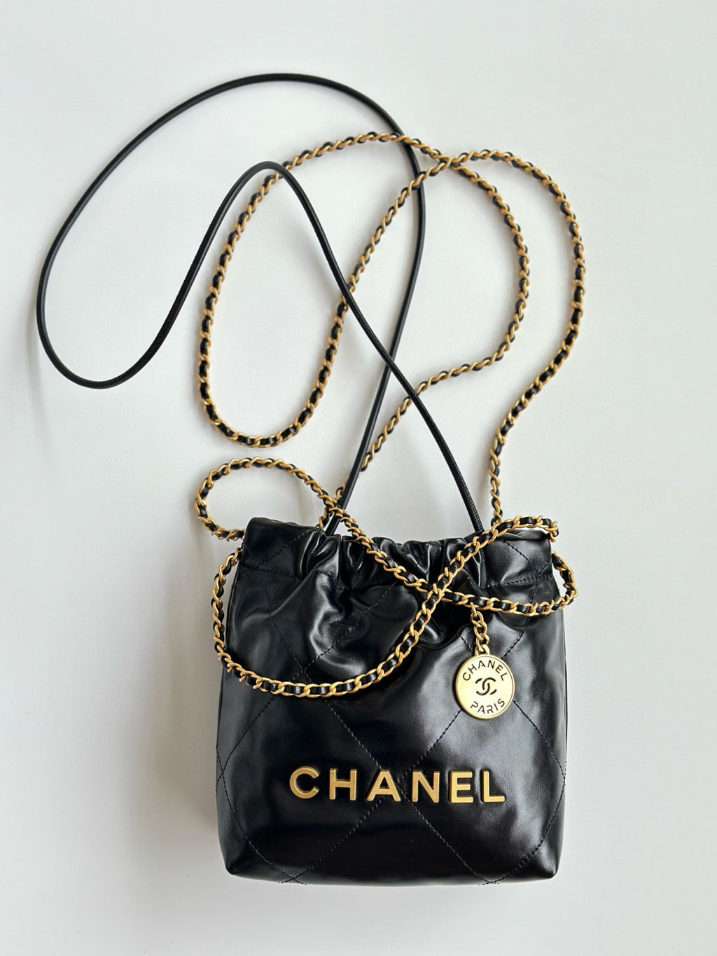 Chanel Women's Solid Color Logo Drawstring Closure Chain Shoulder Strap Glossy Calfskin Shoulder Crossbody Bag Bags #77727