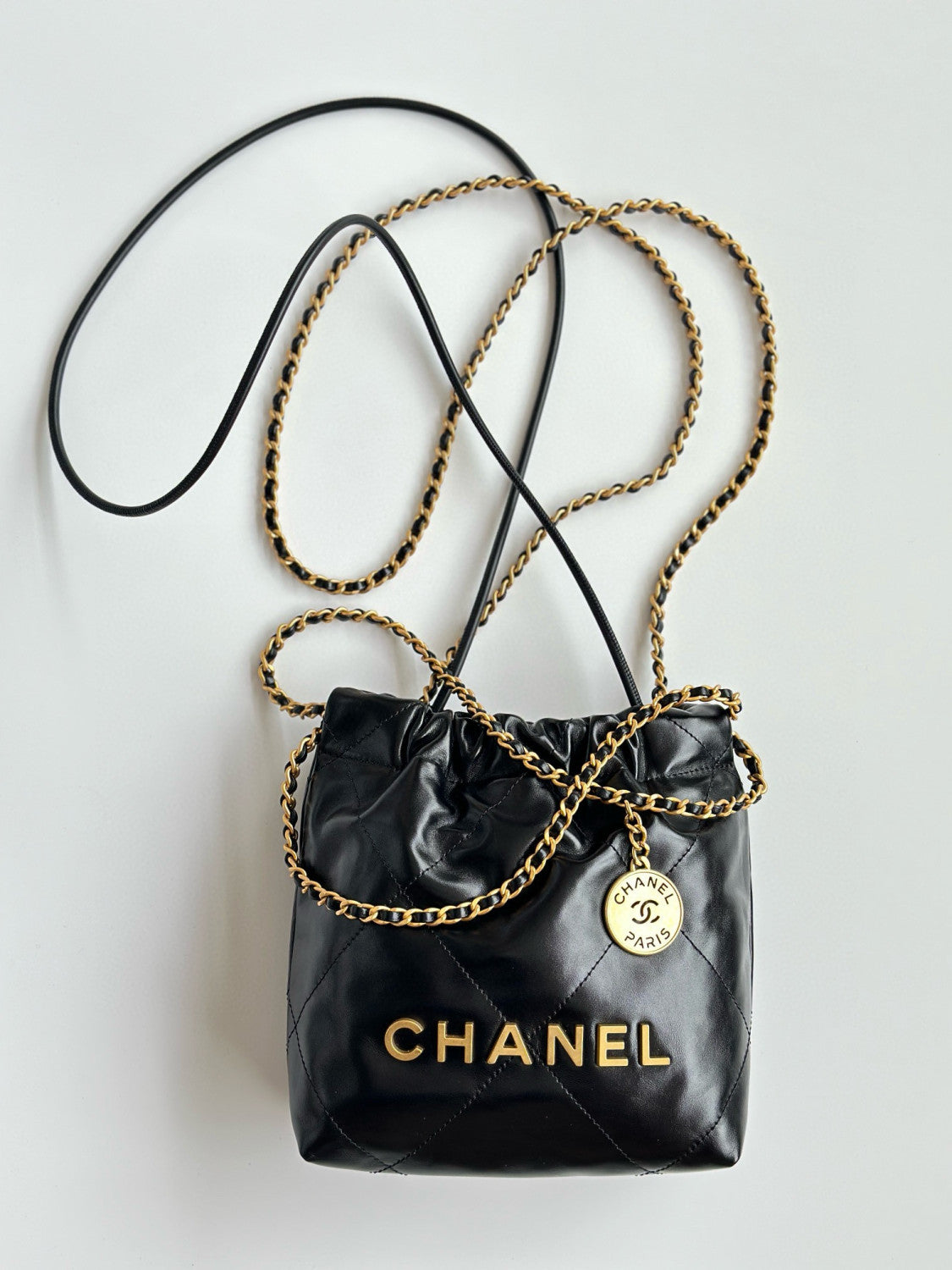 Chanel Women's Solid Color Logo Drawstring Closure Chain Shoulder Strap Glossy Calfskin Shoulder Crossbody Bag Bags #77727