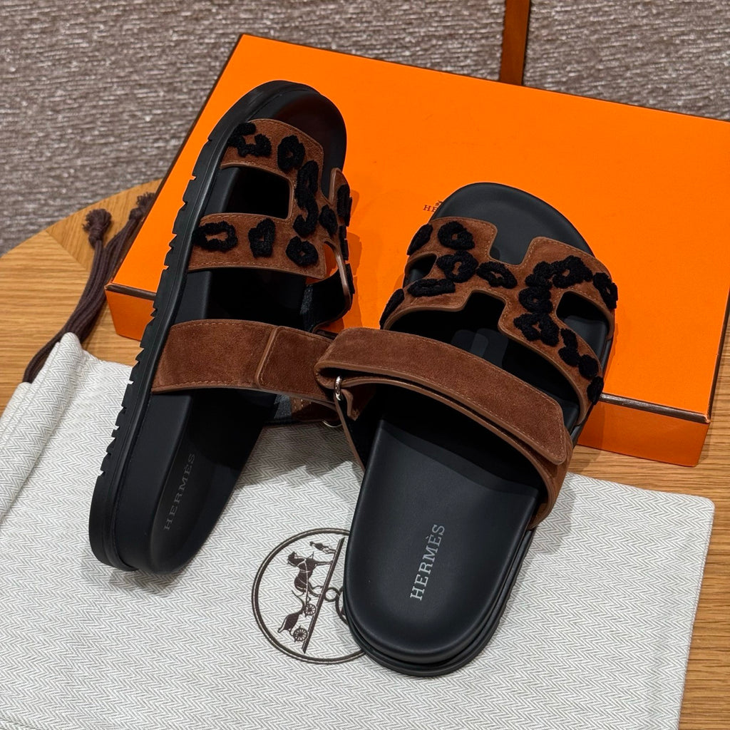 Hermès Chypre sandal Brown #376389