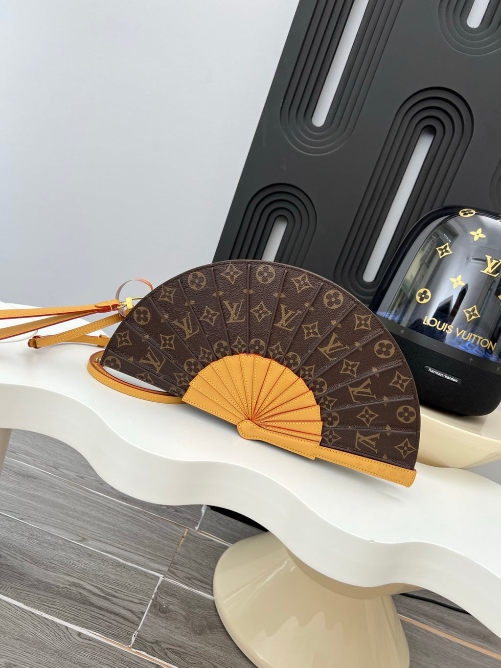 Louis Vuitton Lv Fan Handbag Monogram Canvas Men's Women's Summer Trendy Temperament Clutch  Bag Bags M14804 #81149