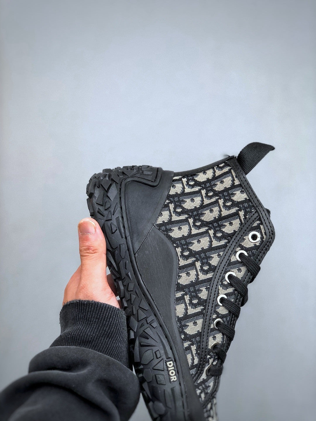 Dior Men's B28 Black Dior Oblique Jacquard and Rubber High Top Sneakers Trainers #335983