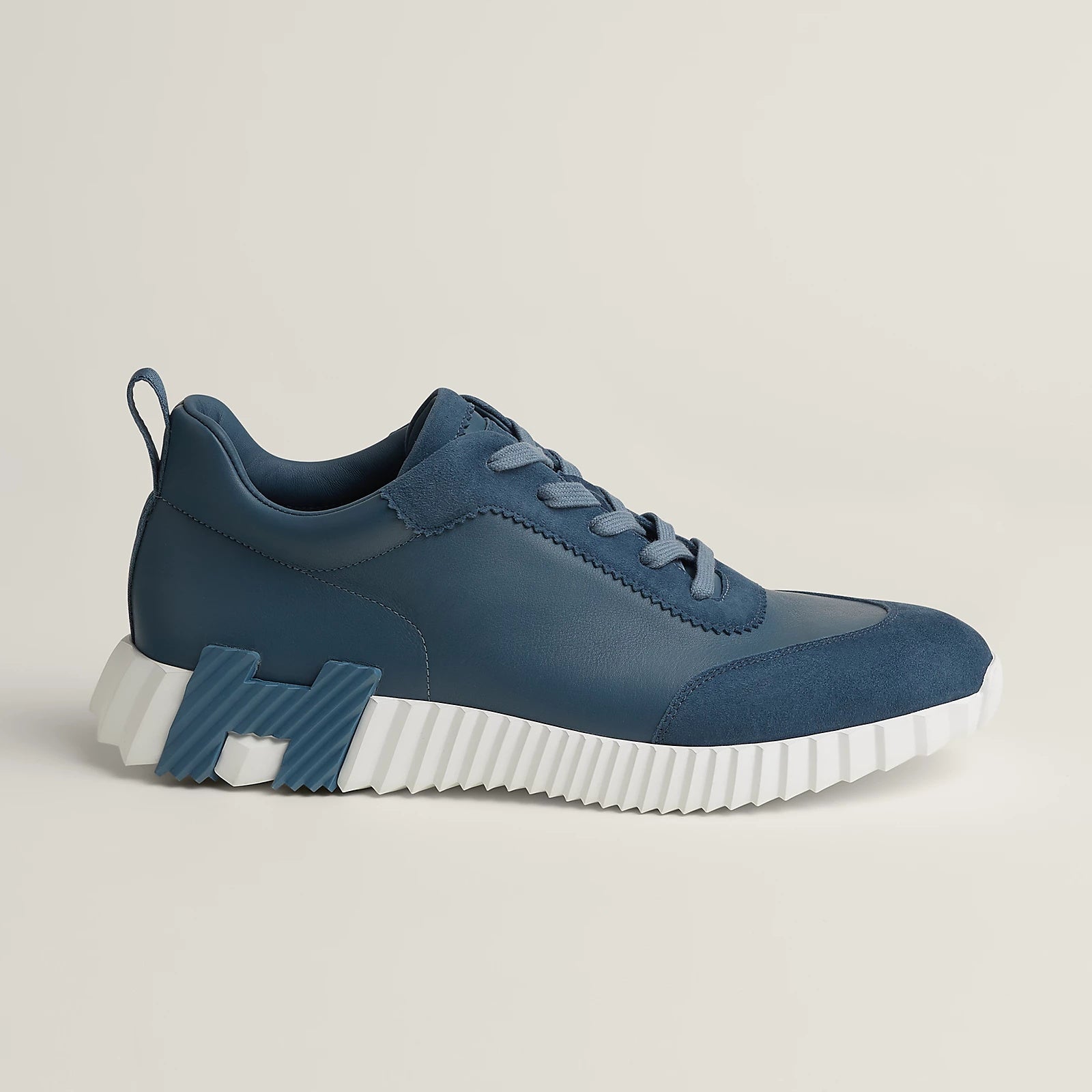 Hermes Bouncing Sneakers Men's Solid Color Leather and Suede Mesh Low-Top Lace-Up Shoes #77212
