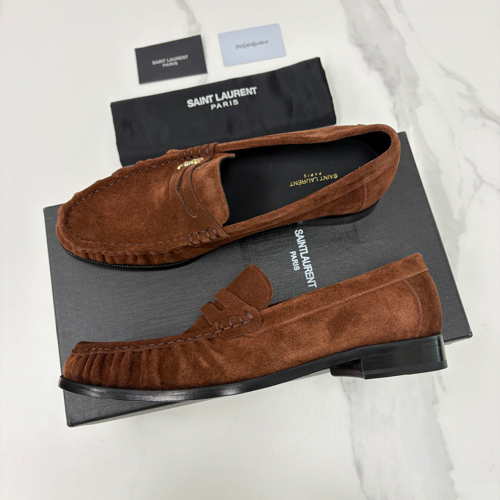 Saint Laurent LE LOAFER Supple in Suede in Brown #383805