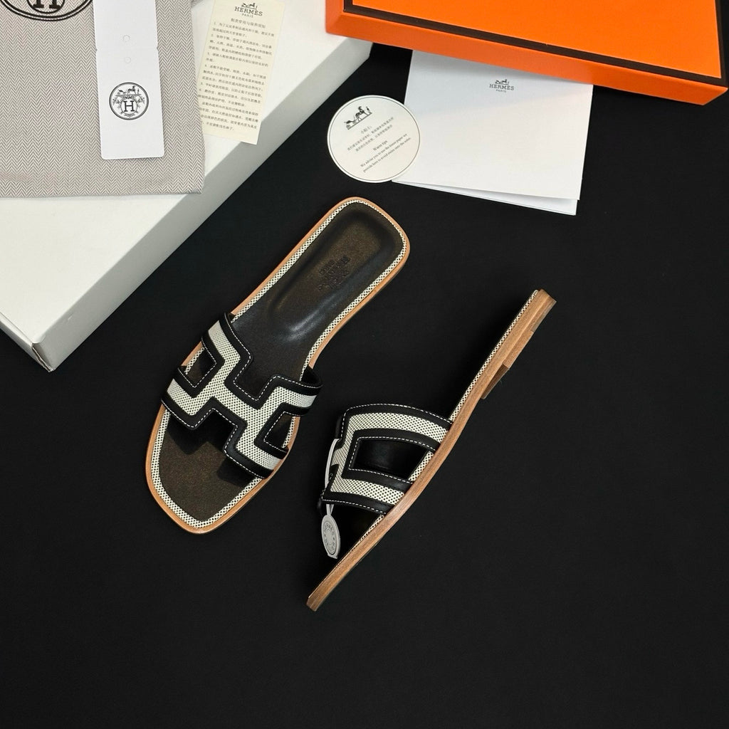Hermès Denim Patchwork Slippers #385097