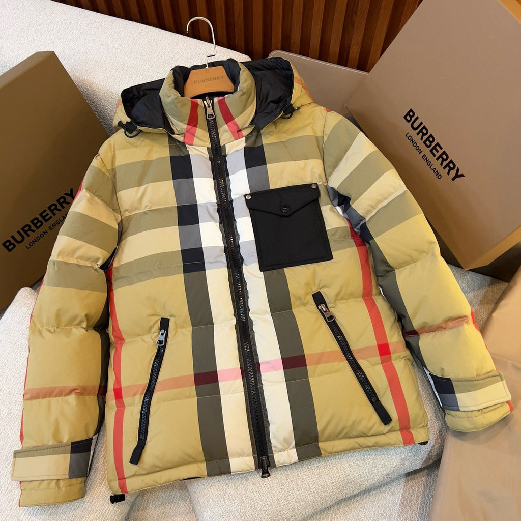 Burberry Men's Winter Fashion Casual Hooded Zip Up Checkered Reversible Double Sided Recycled Nylon Re:down Jacket #79371