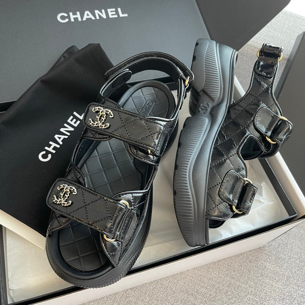 Chanel Sandals Shiny Calfskin Black White #376185