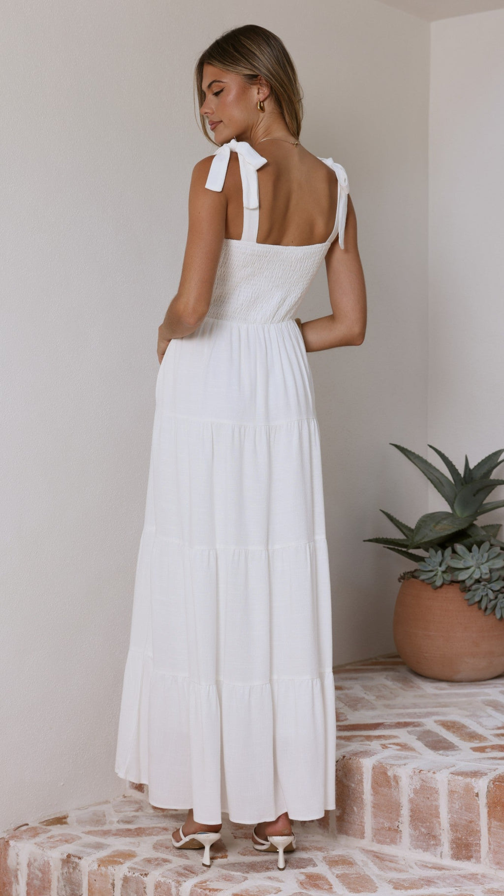 Carlina Tiered Maxi Dress - White