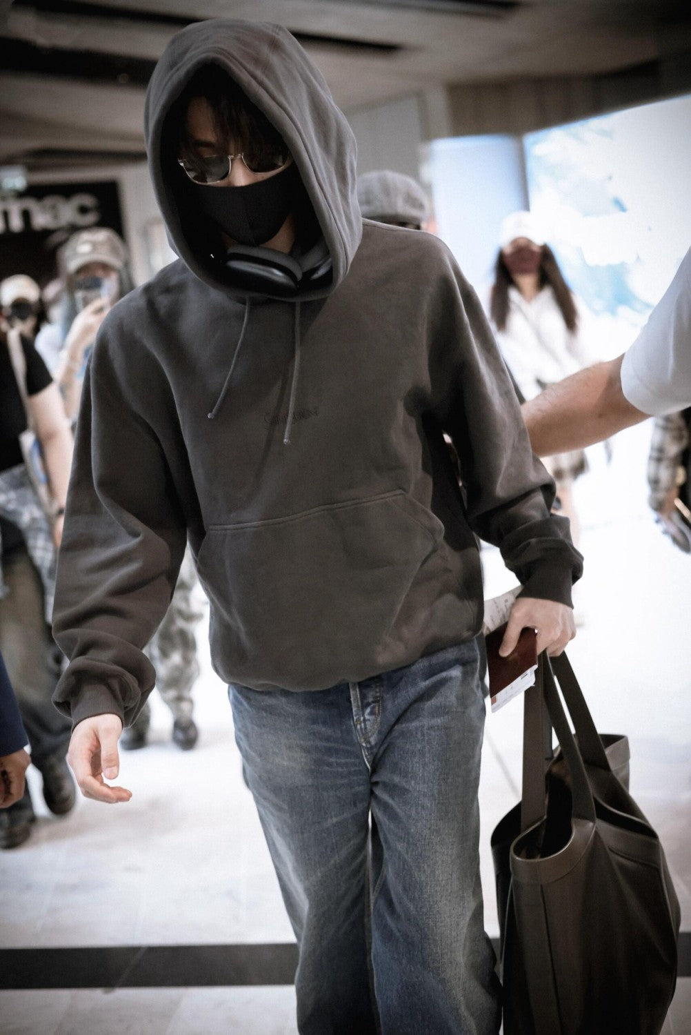 Saint Laurent Men's Spring/Autumn Solid Colour Casual Letter Embroidery Hooded Drawstring Pullover Long Sleeve Sweatshirt Pullover Hoodie #78282