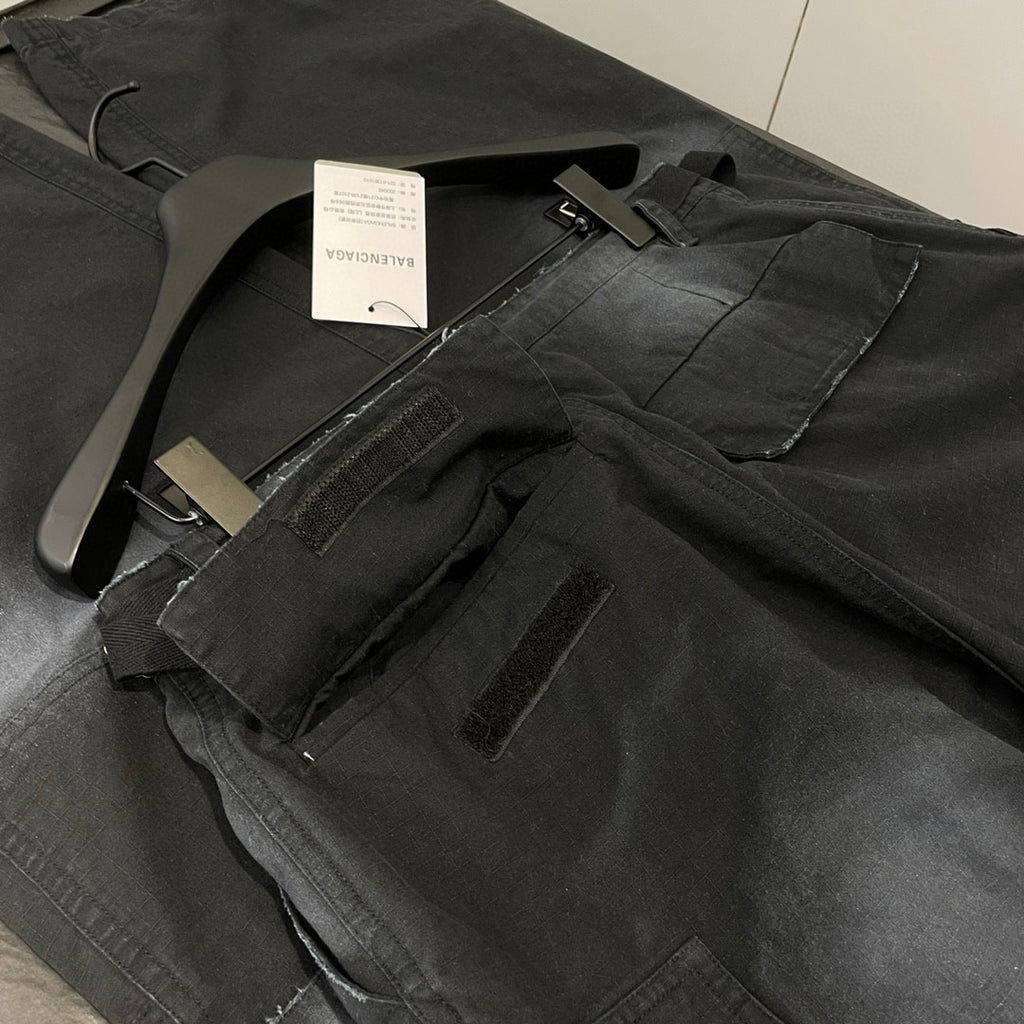 Balenciaga Men's Large Cargo Pants In Light Grey Ngvp #6428