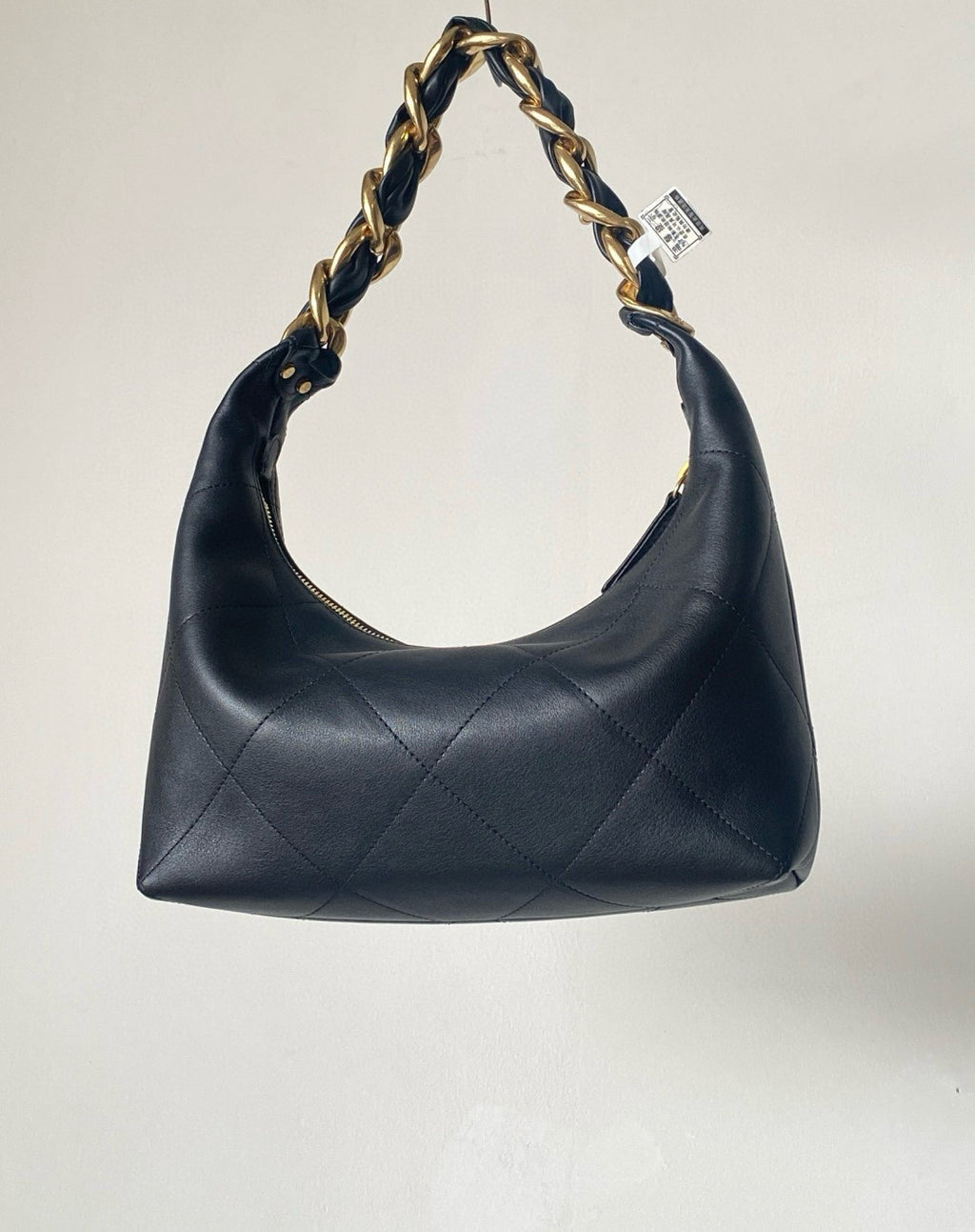 Chanel Women's Classic Solid-Color Leather Logo Chain Shoulder Bag Crossbody Bag | Tote Bag Bags AS5837-B22140-94305 #79116