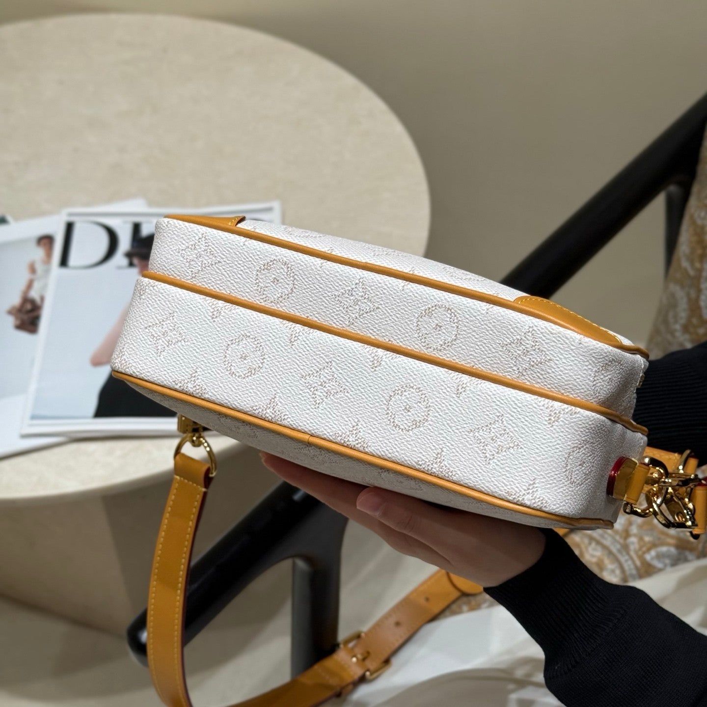Louis Vuitton Nil Men's and Women's Logo Full Print Detachable Shoulder Strap Coated Canvas Single Shoulder Crossbody Tote Bag Bags #77151