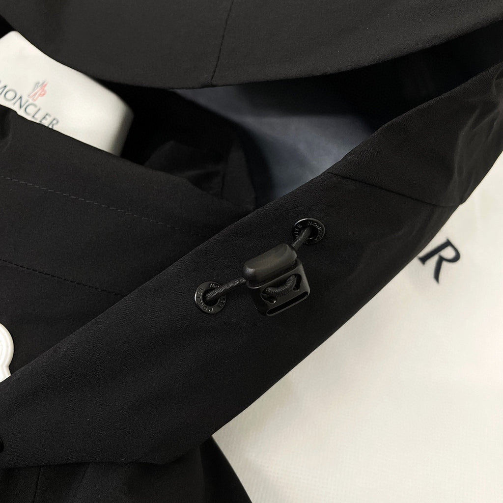Moncler Black Hooded Down Jacket #22155