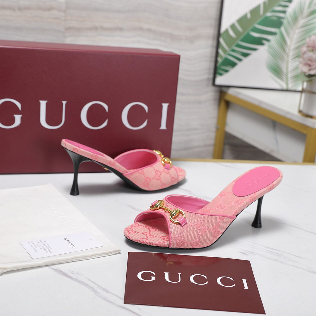 Gucci Leather Chain Decorated High Heel Sandals #387634