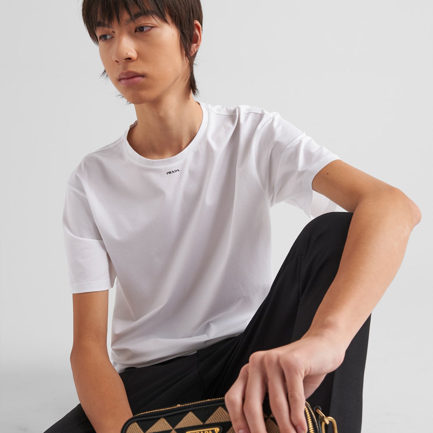 Prada Men's Spring/Summer Fashion Letter Logo Solid Color T-shirt Short sleeved Round Neck Casual Loose Comfortable Top  #99576