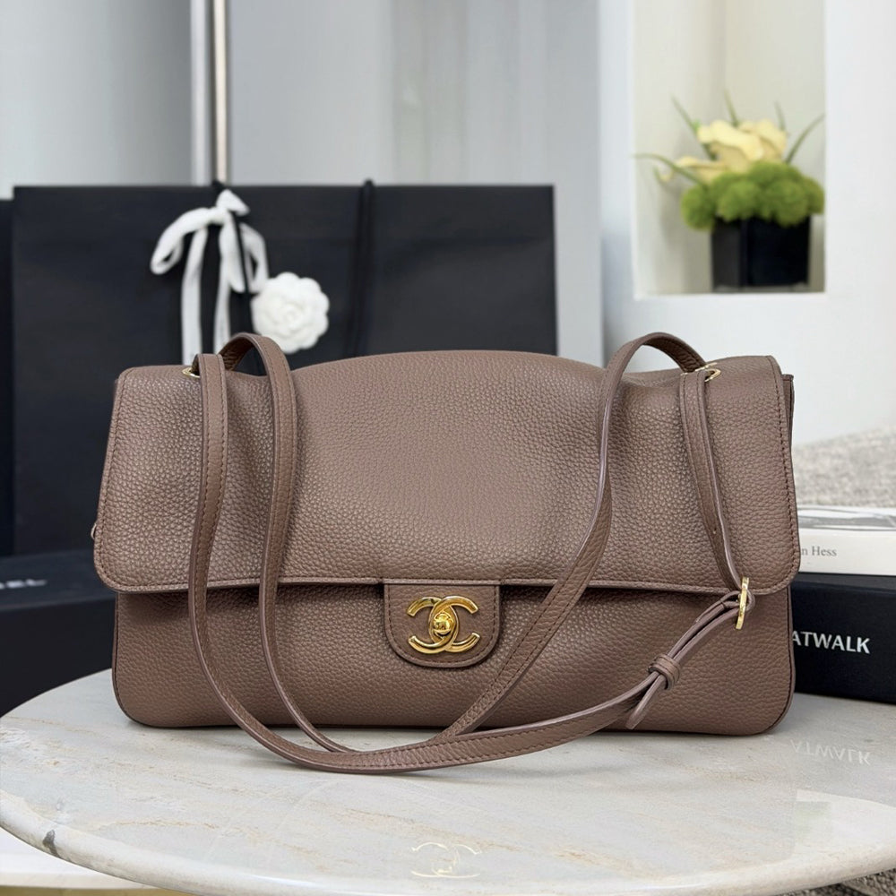 Chanel 26s Black And Silver Grained Calfskin Cf Maxi Flap Crossbody Bag Stylish Sophisticated And Elegant Available In Multiple Colours Lady Bags AS6231 #84387A
