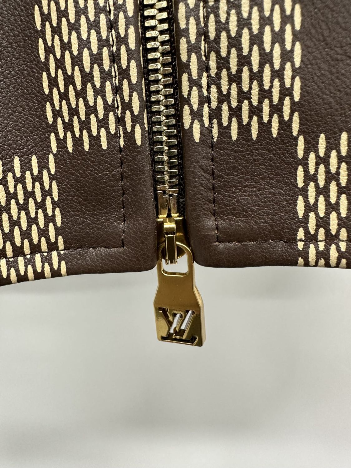 Louis Vuitton Men's Fall And Winter Brown Checkerboard Pattern Collar Zipper Cowhide Long Sleeved Jacket #72772