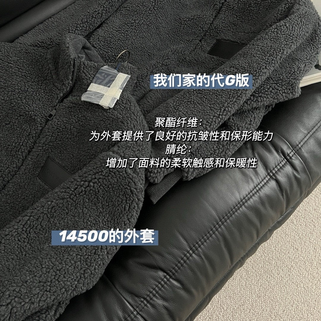 Louis Vuitton Men's Winter Fashion Casual High Neck Zipper Solid Color Fleece Jacket #79325