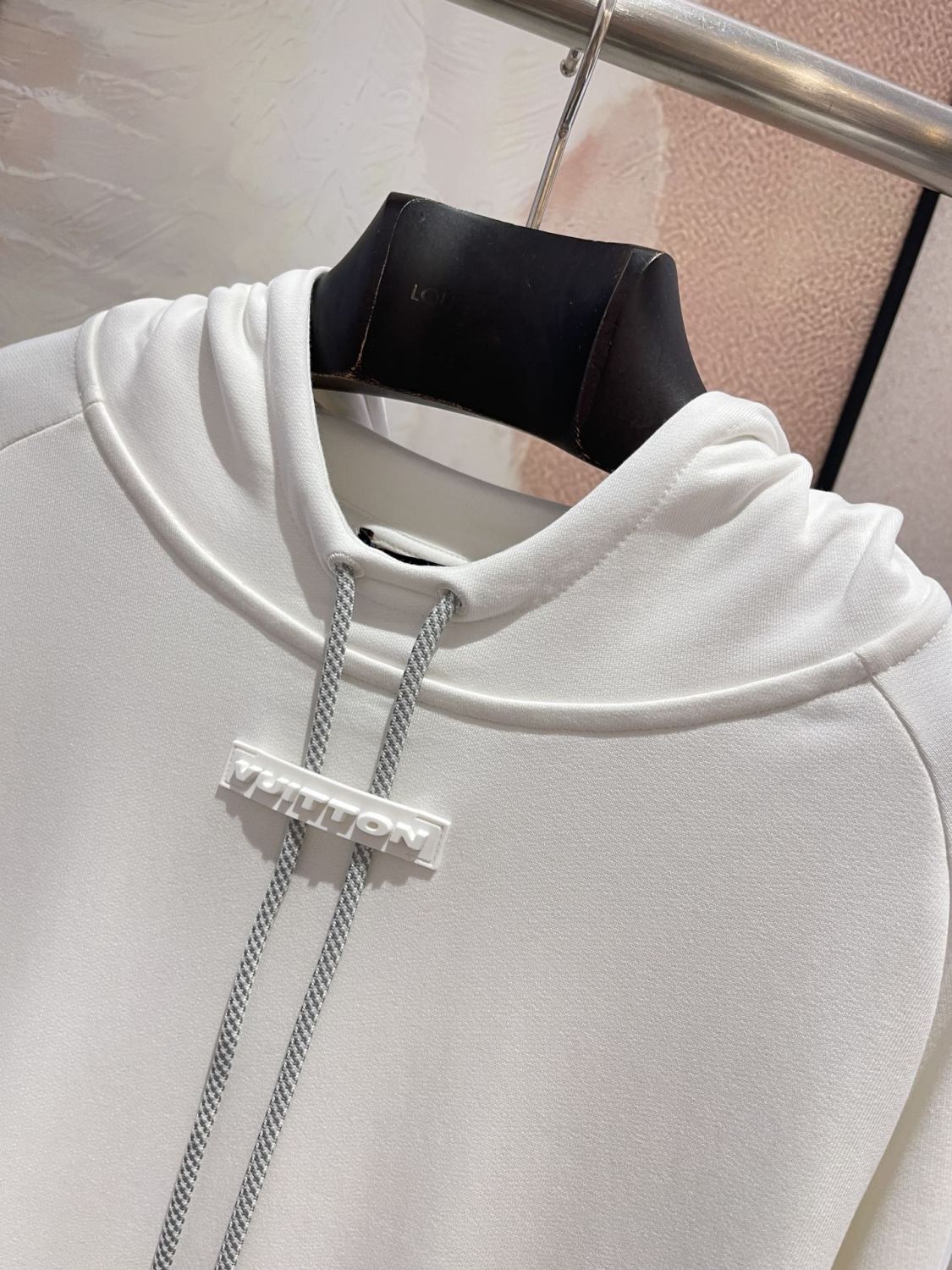 Louis Vuitton Men's Fall/Winter White Hooded Drawstring Logo Long Sleeve Sweatshirt Pullover #72888