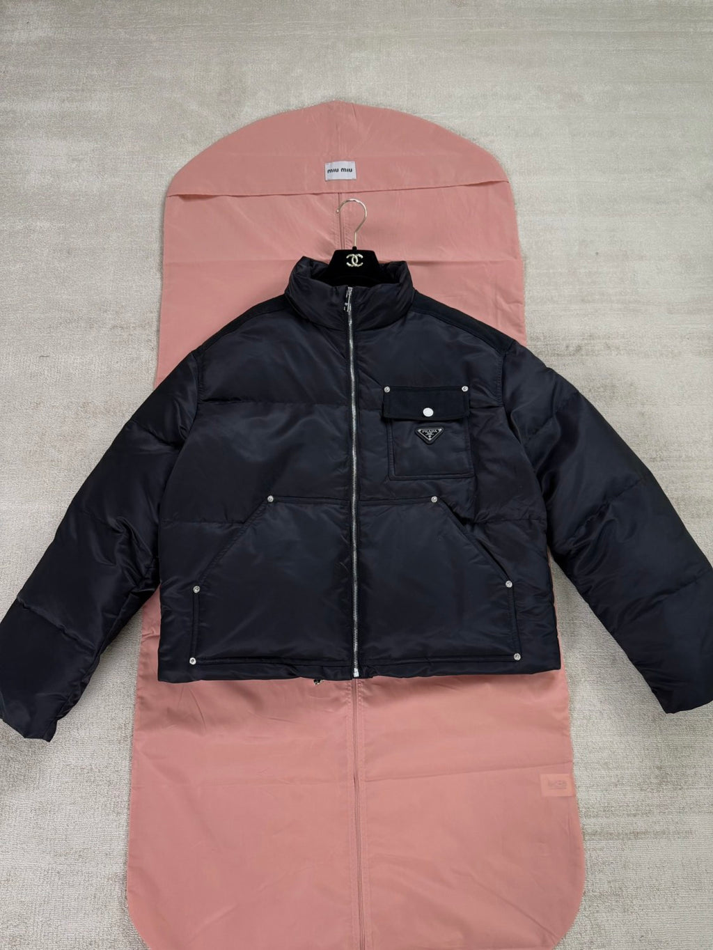 Prada Men's Autumn and Winter Solid Color Standing Collar Fit Zipper Long Sleeve Nylon Puffer Down Jacket #73889