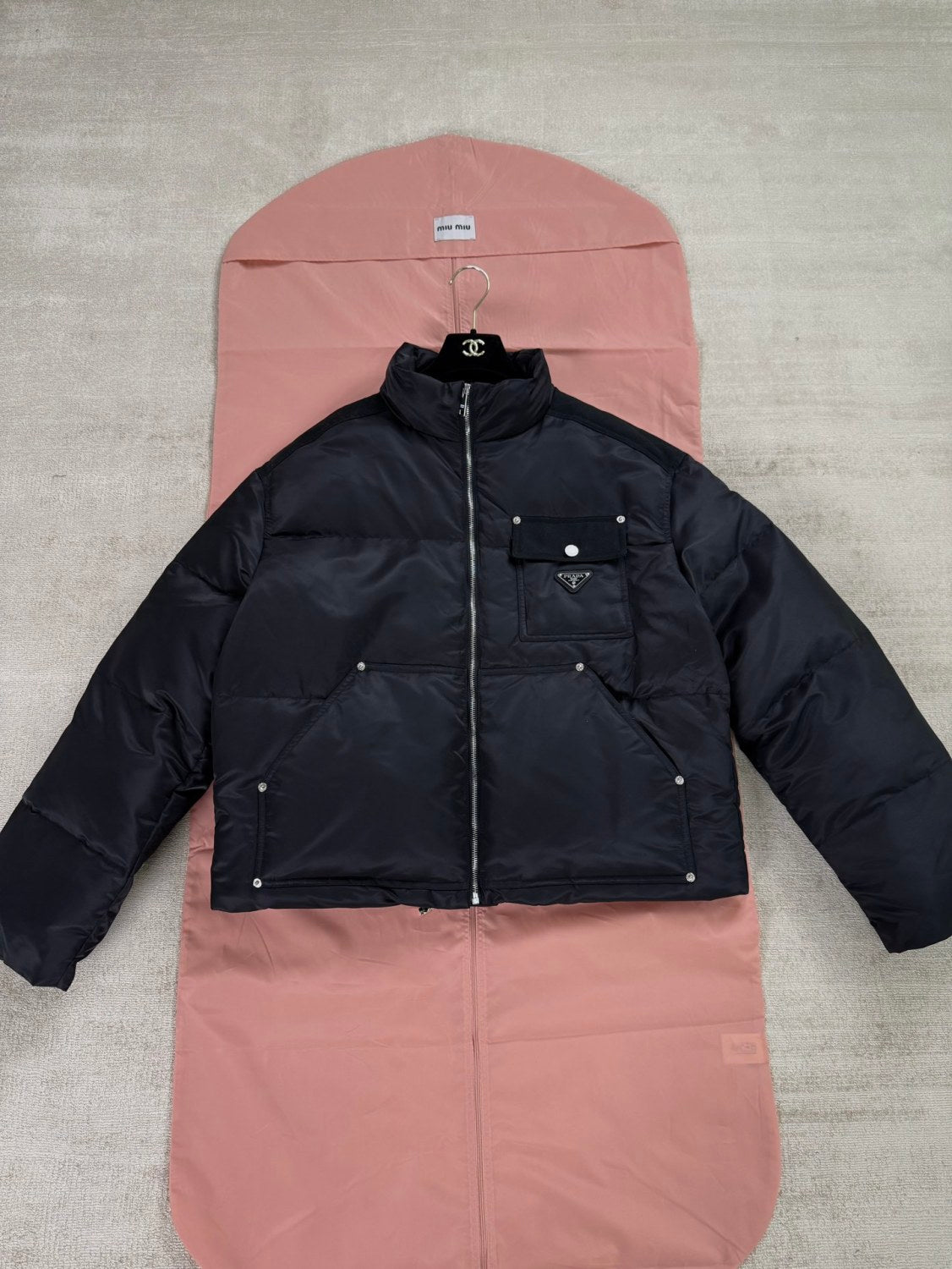 Prada Men's Autumn and Winter Solid Color Standing Collar Fit Zipper Long Sleeve Nylon Puffer Down Jacket #73889