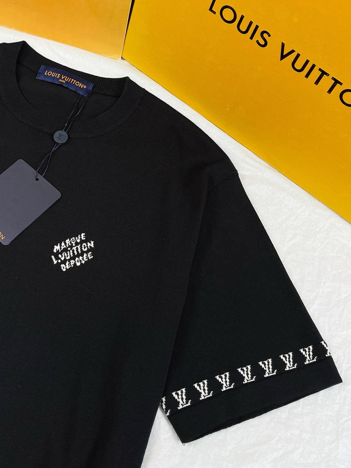 Louis Vuitton Men's Summer Black Cotton Jersey Fabric Round Neck Short Sleeve T-shirt #98962