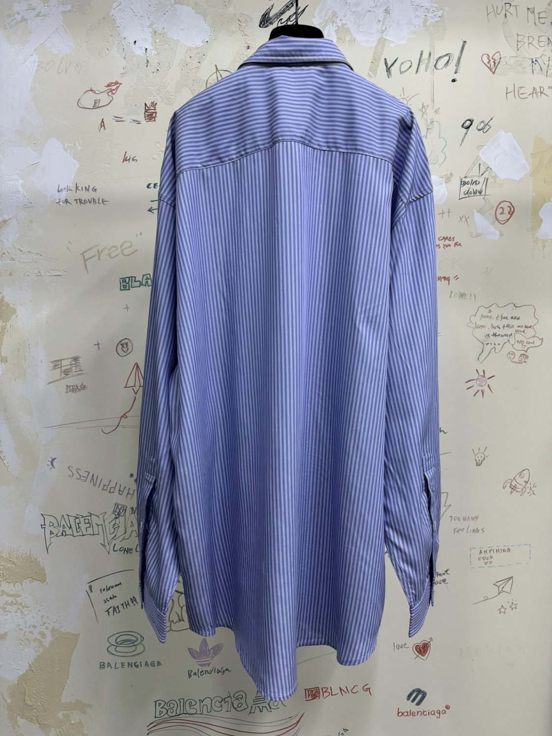 Balenciaga Men's Blue And White Draped Shirt Classic Fashion Pieces Layering Matching Spring And Autumn Funky Lapel Single Breasted Casual Shirt Top Ngvp #nig9789