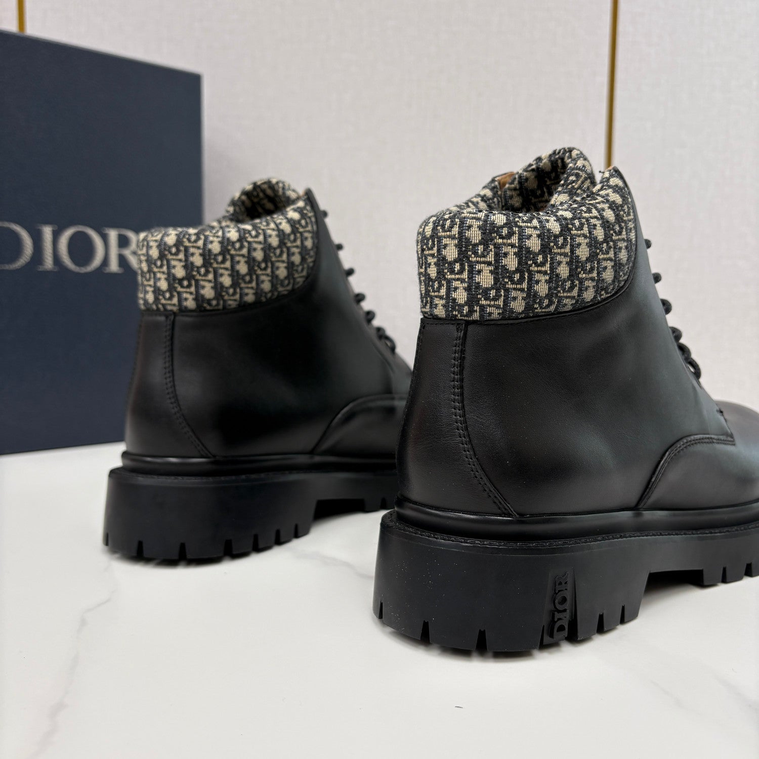 DIOR Dior Explorer III Ankle Boot Black Smooth Calfskin and Black Dior Oblique Jacquard #336112