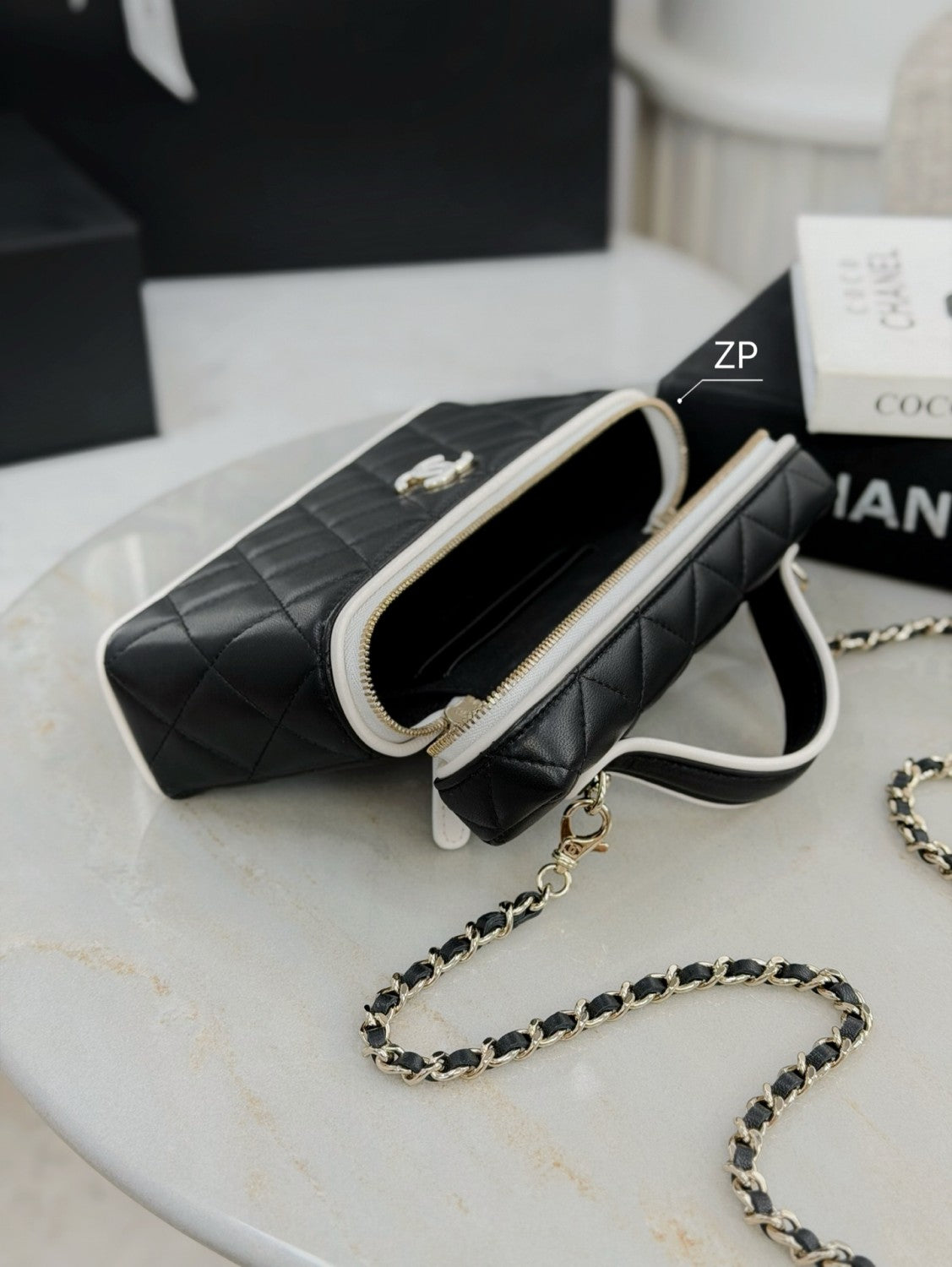 Chanel Panda LP Box #384204