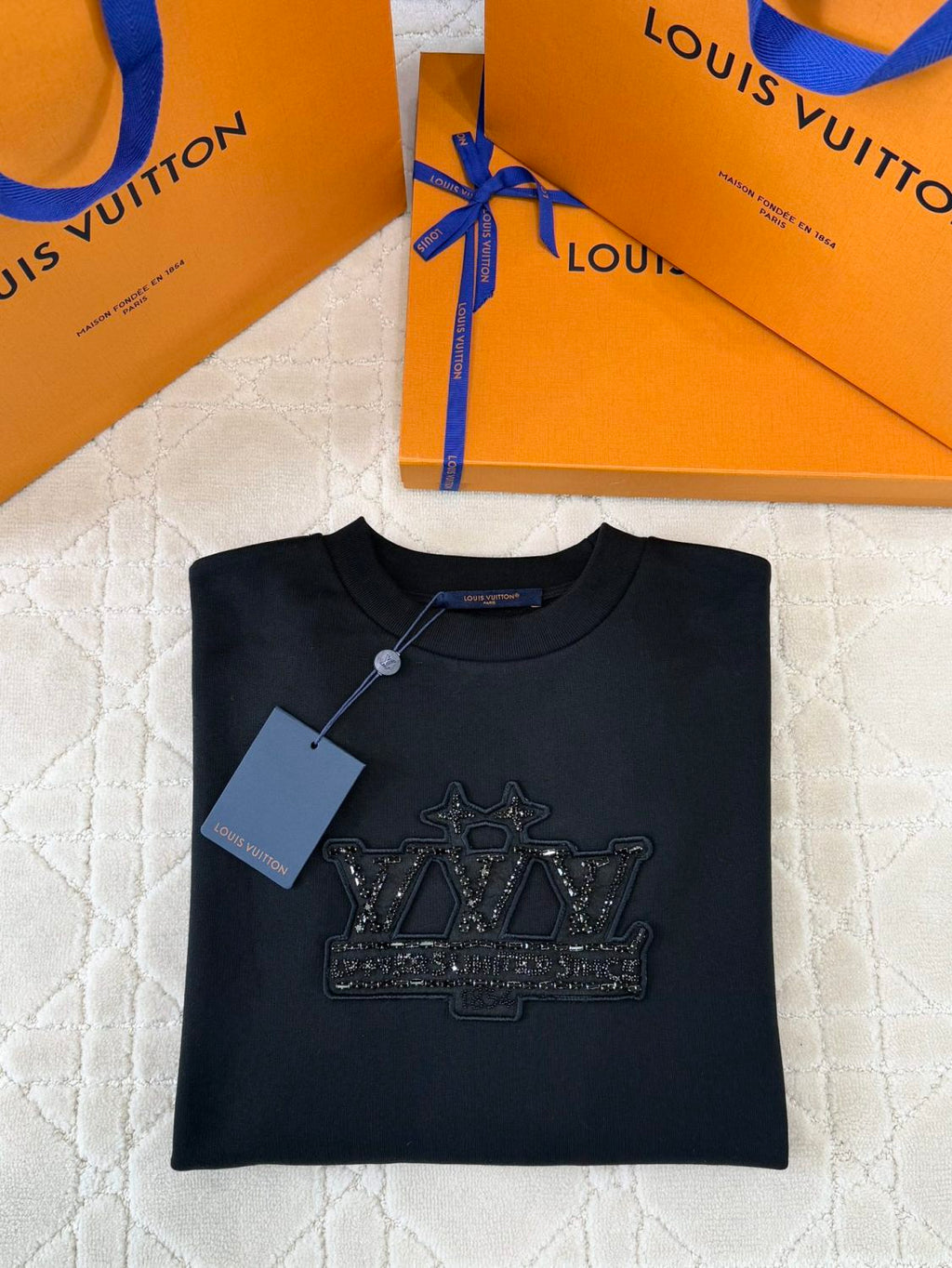 Louis Vuitton Men's Spring and Autumn Fixed Embroidery Printed Round Neck Cotton Long Sleeve Sweatshirt #75428