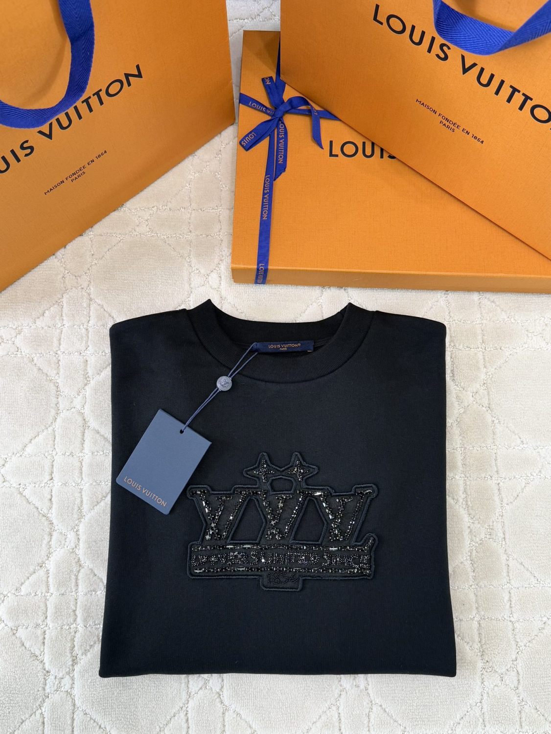 Louis Vuitton Men's Spring and Autumn Fixed Embroidery Printed Round Neck Cotton Long Sleeve Sweatshirt #75428