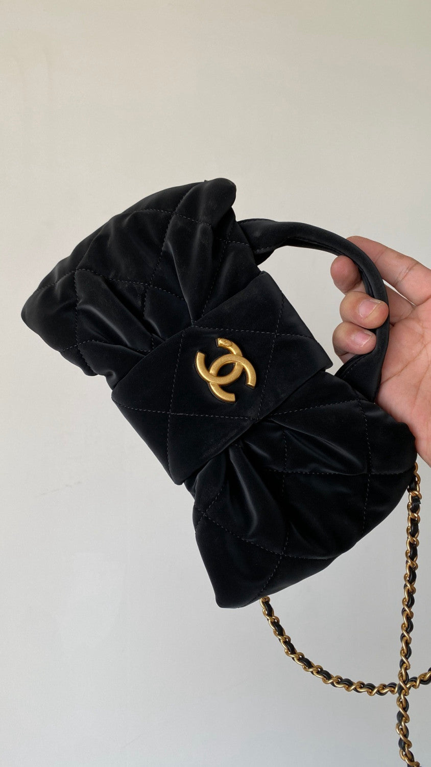 Chanel Minitasche in Schleifenform Nylon Mit Samteffekt #333804