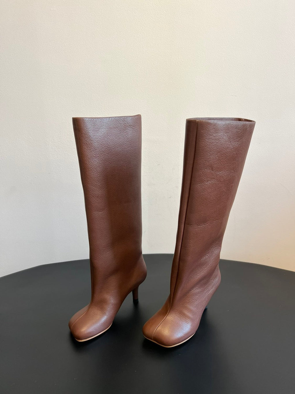 Maison Margiela Women's Fall/Winter Fashion Classic Leather Square-Toe Sleeve Heeled Long Leather Horseshoe Boots High Boots Shoes#79315