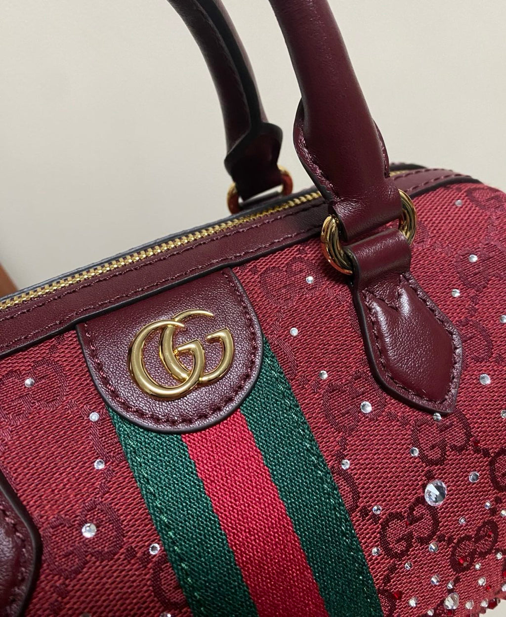 GUCCI Ophidia crystals small boston bag in Rosso Ancora red GG canvas #335872