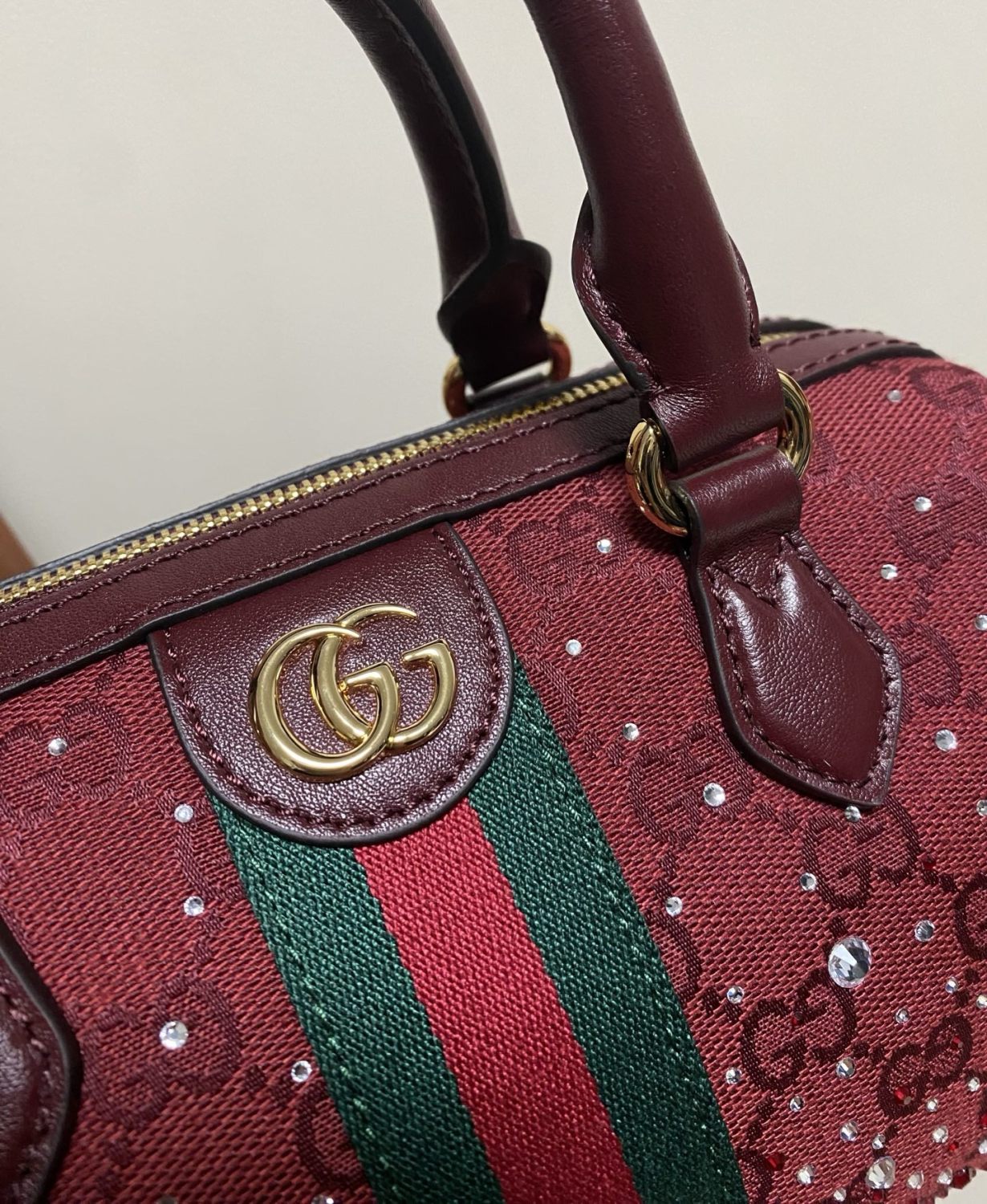GUCCI Ophidia crystals small boston bag in Rosso Ancora red GG canvas #335872