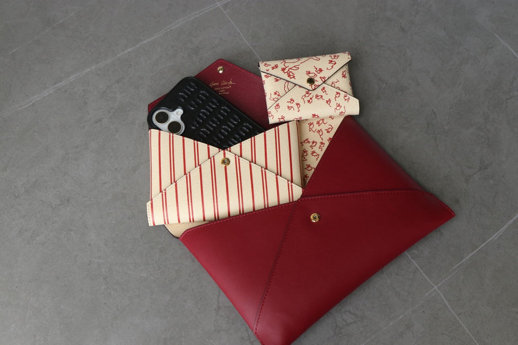 Louis Vuitton Grace and LV collaboration Kirigami Pochette Cowhide leather Three-piece set Clutch Bag Bags #193889