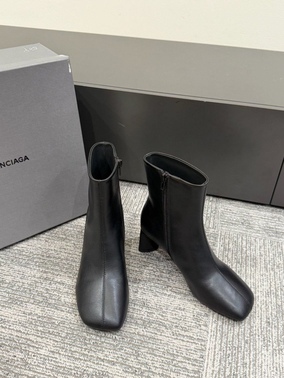 Balenciaga DUTY FREE Women's Solid Color Letter Print Cowhide Square Toe Chunky Heel Short Boots Shoes #77869