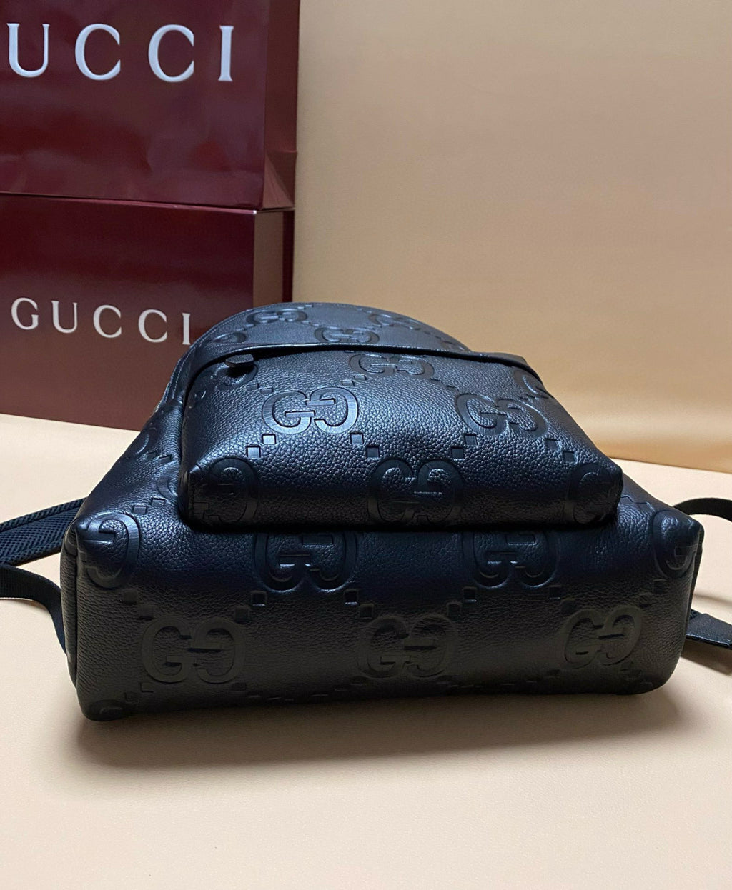 Gucci Men's Solid Color Adjustable Shoulder Strap Zipper Closure Leather Shoulder Bag Backpacks Bags #75788