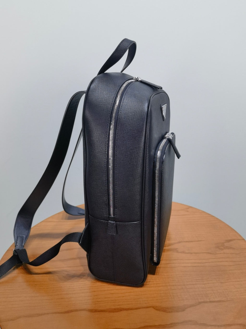 Prada Men's and Women's Saffiano Backpack #333293