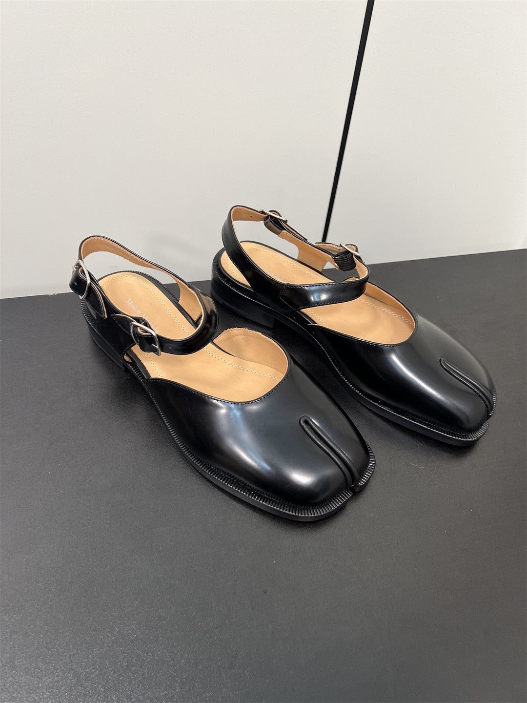 Maison Margiela Tabi Sandals in Black #333695