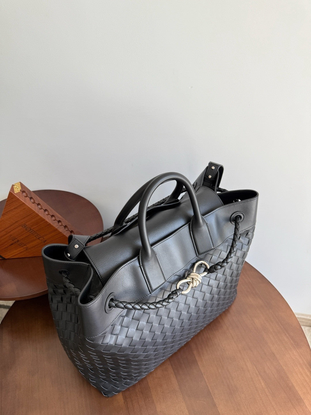 Bottega Veneta Andiamo Voyager Bag  #334452