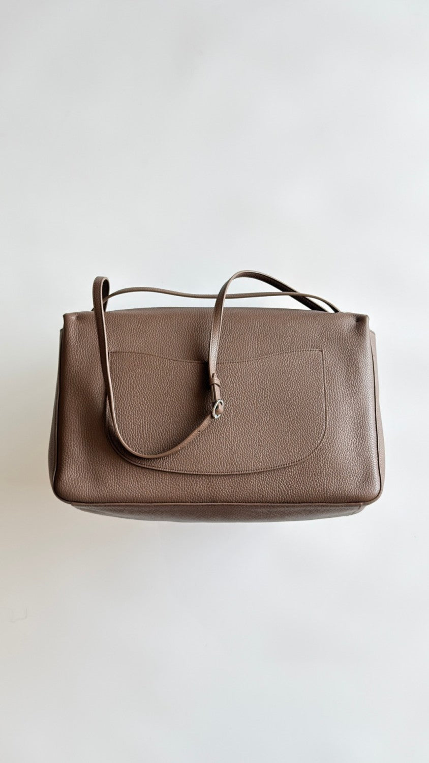 CHANEL Maxi Flapbag Grained Calfskin Silver Metal Light Brown #377491