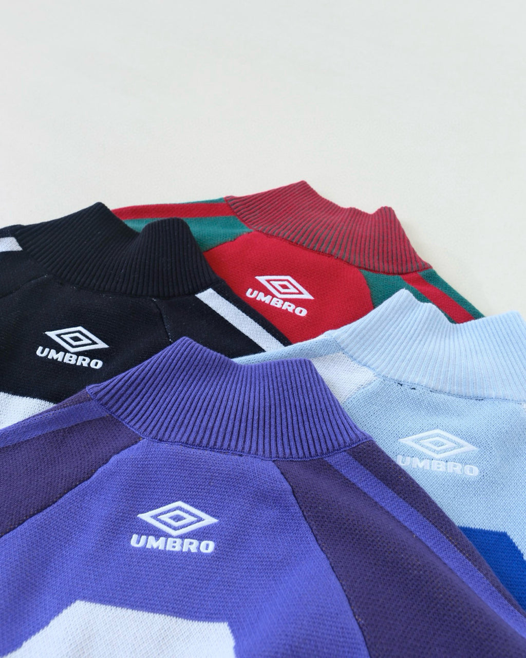 Supreme X UMBRO ZIP UP SWEATER Men's And Women's Spring And Summer Color-blocked Long-sleeved Knit Sweater With Embroidered Logo On The Chest Jacket And Casual Drawstring Shorts Set Suit #77888