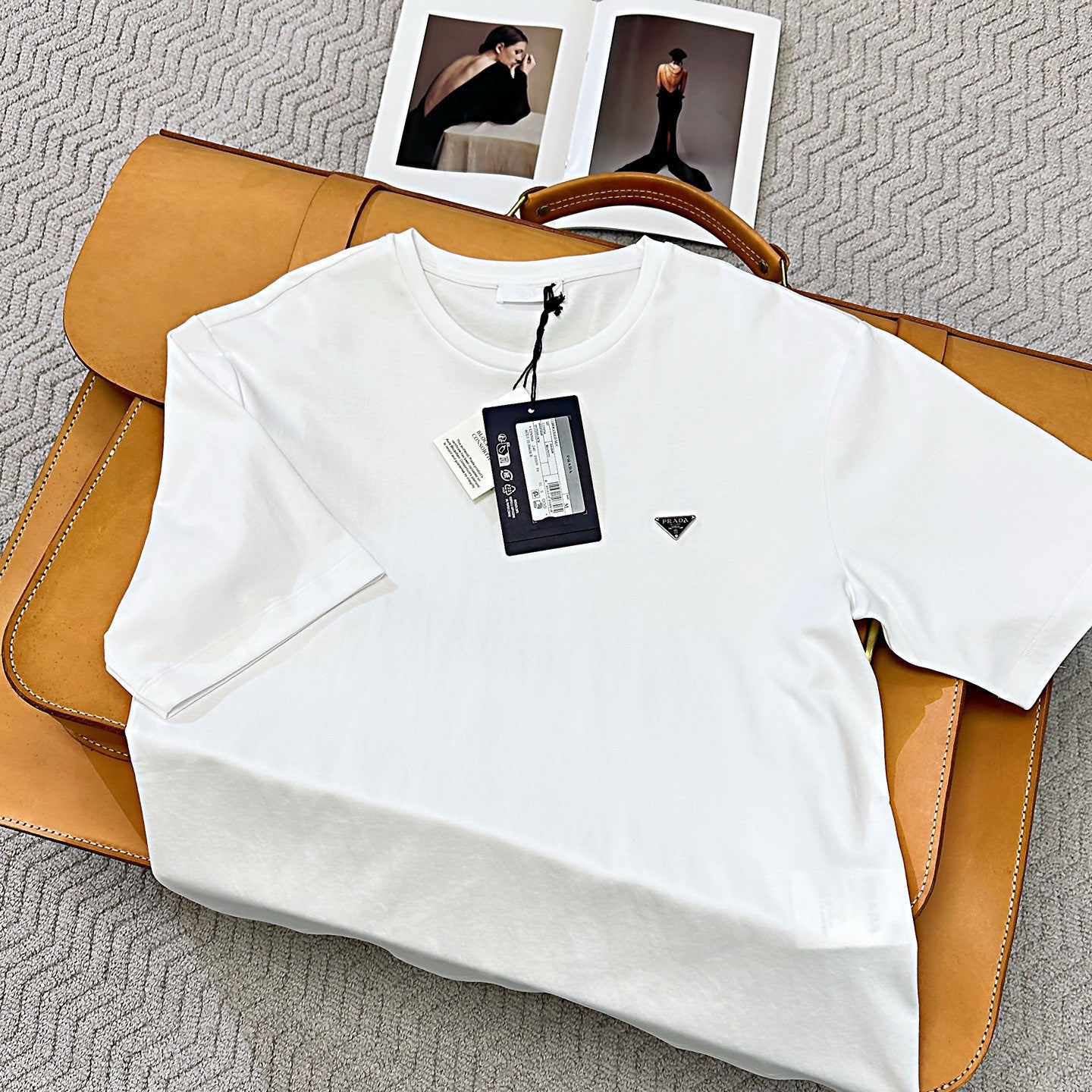 Prada Black White Cotton T-shirt #336097