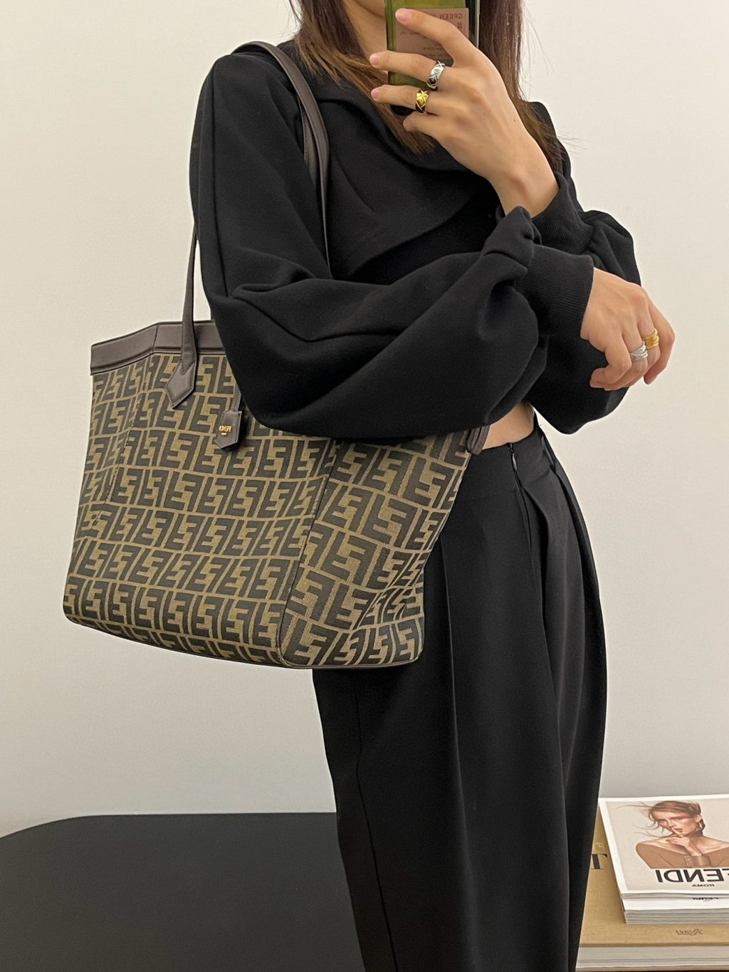Fendi Origami Medium Handbag Brown FF Jacquard Fabric Handbag Women's Luxury Trend Clutch Temperament Fashion Bag Bags 8BS083AFPMF1GL7  #81635
