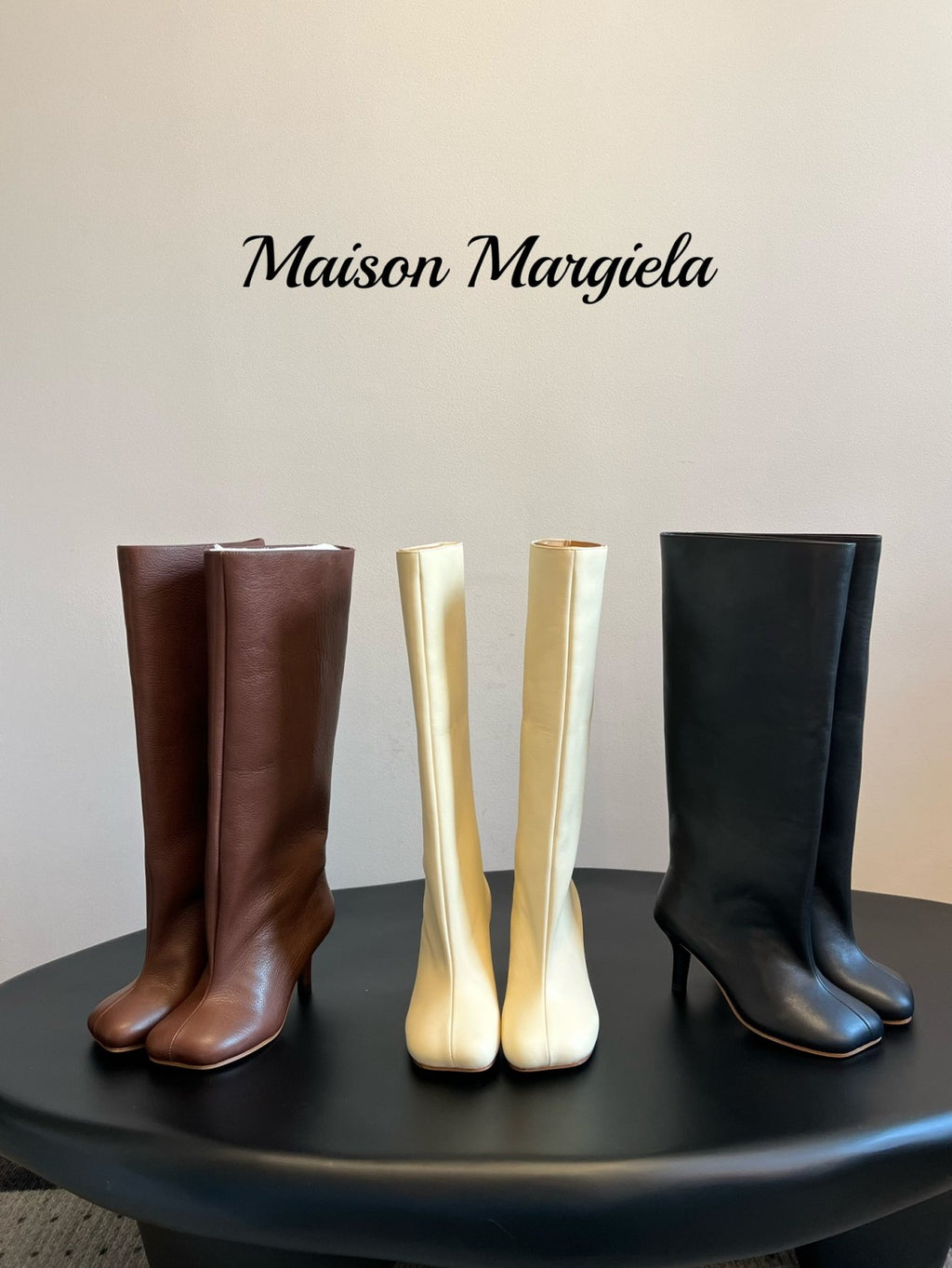 Maison Margiela Women's Fall/Winter Fashion Classic Leather Square-Toe Sleeve Heeled Long Leather Horseshoe Boots High Boots Shoes#79315