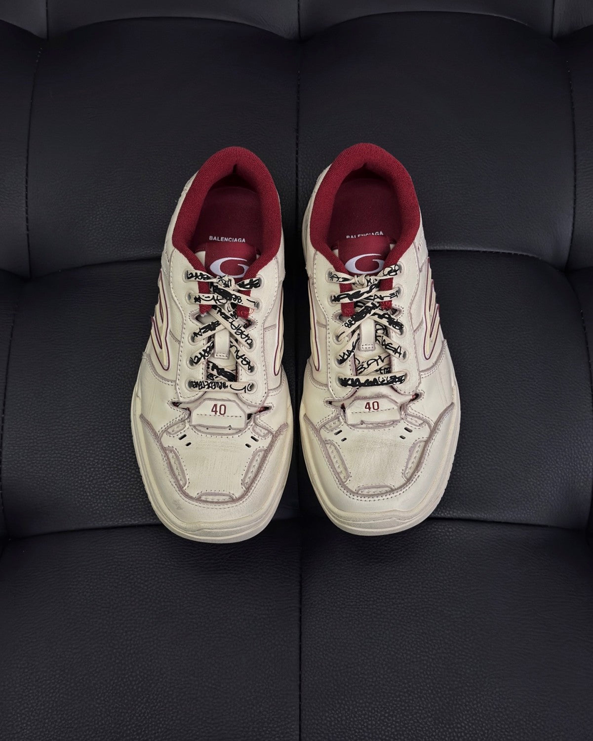 Balenciaga Hamptons Worn-Out Men's and Women's Solid Color Cowhide Leather and Polyester Low-Top Lace-Up Sneakers Shoes #77981