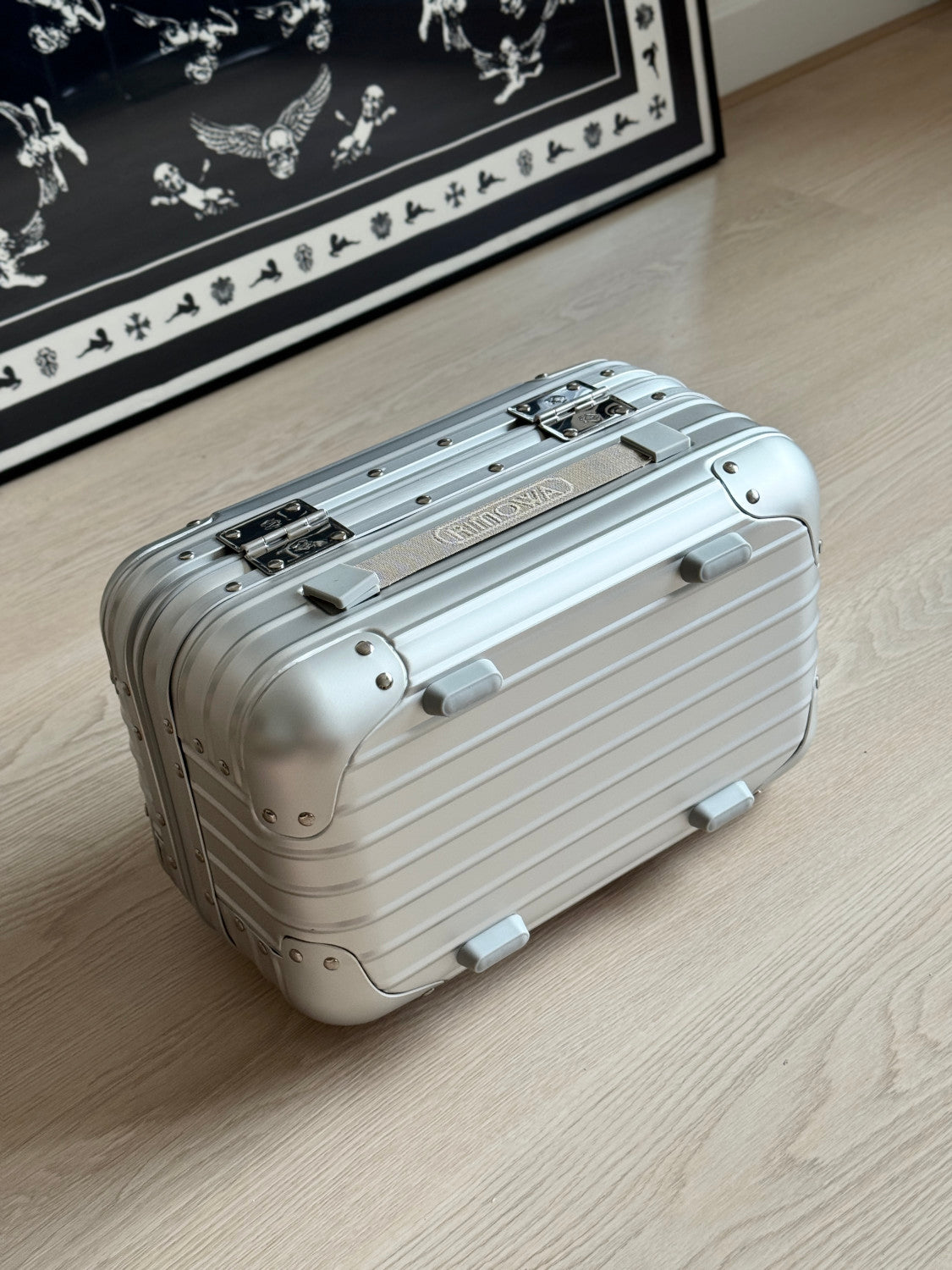 RIMOWA Aluminum Travel Vanity Case in Silver #379431
