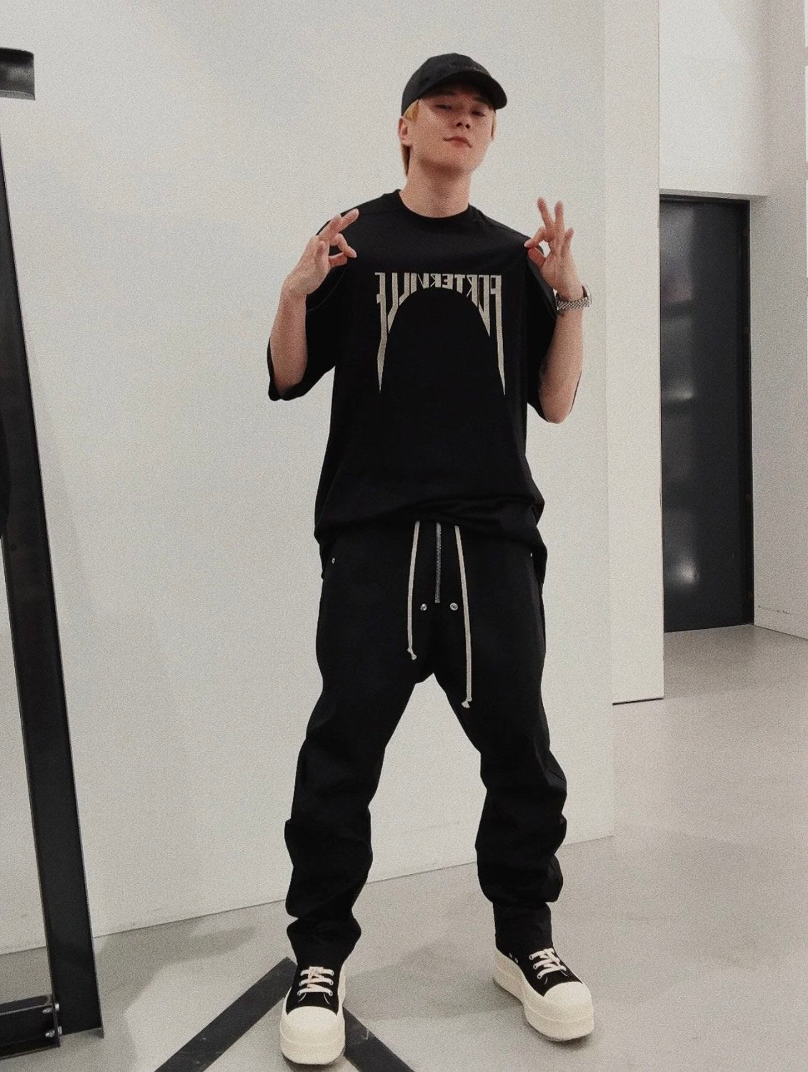 Rick Owens Men's Summer Embroidered Logo Round Neck Cotton Loose Black Short Sleeve T-Shirt Ngvp #9377